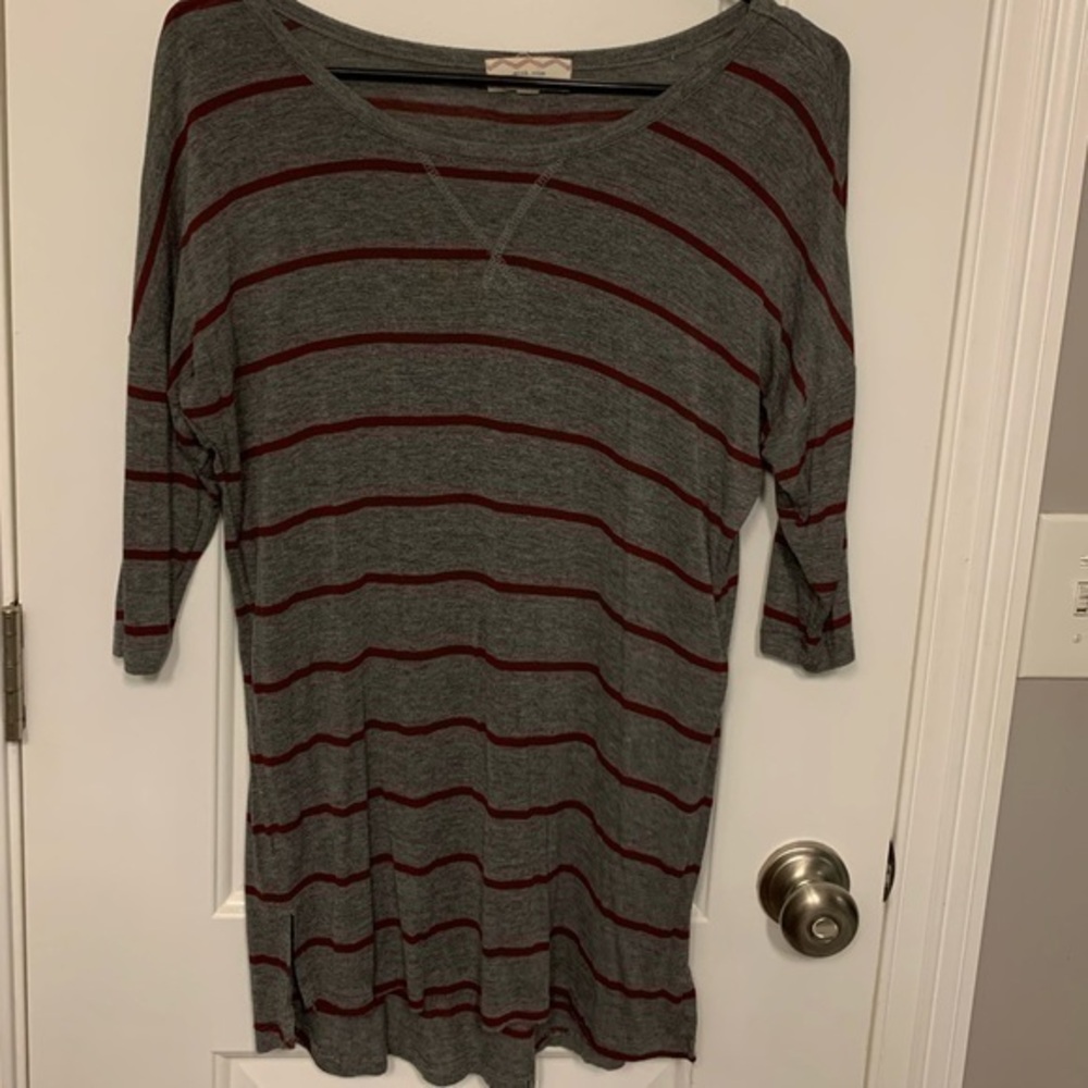 Pink rose | grey and red striped shirt
